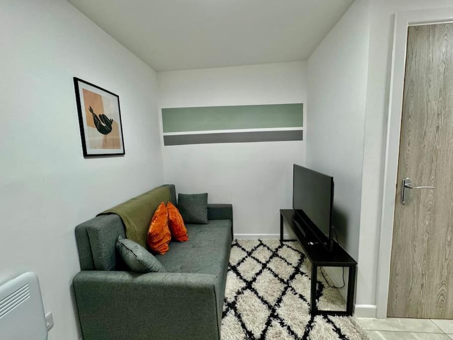 Stylish One Bedroom & A Sofa Bed Cardiff Exteriör bild